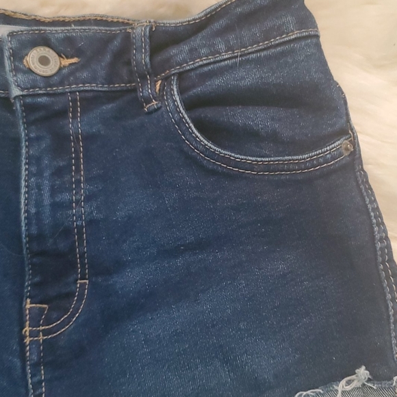 SOLD - Picture 3 of 7